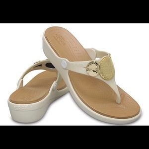 Women’s Sanrah Embellished Wedge Flip